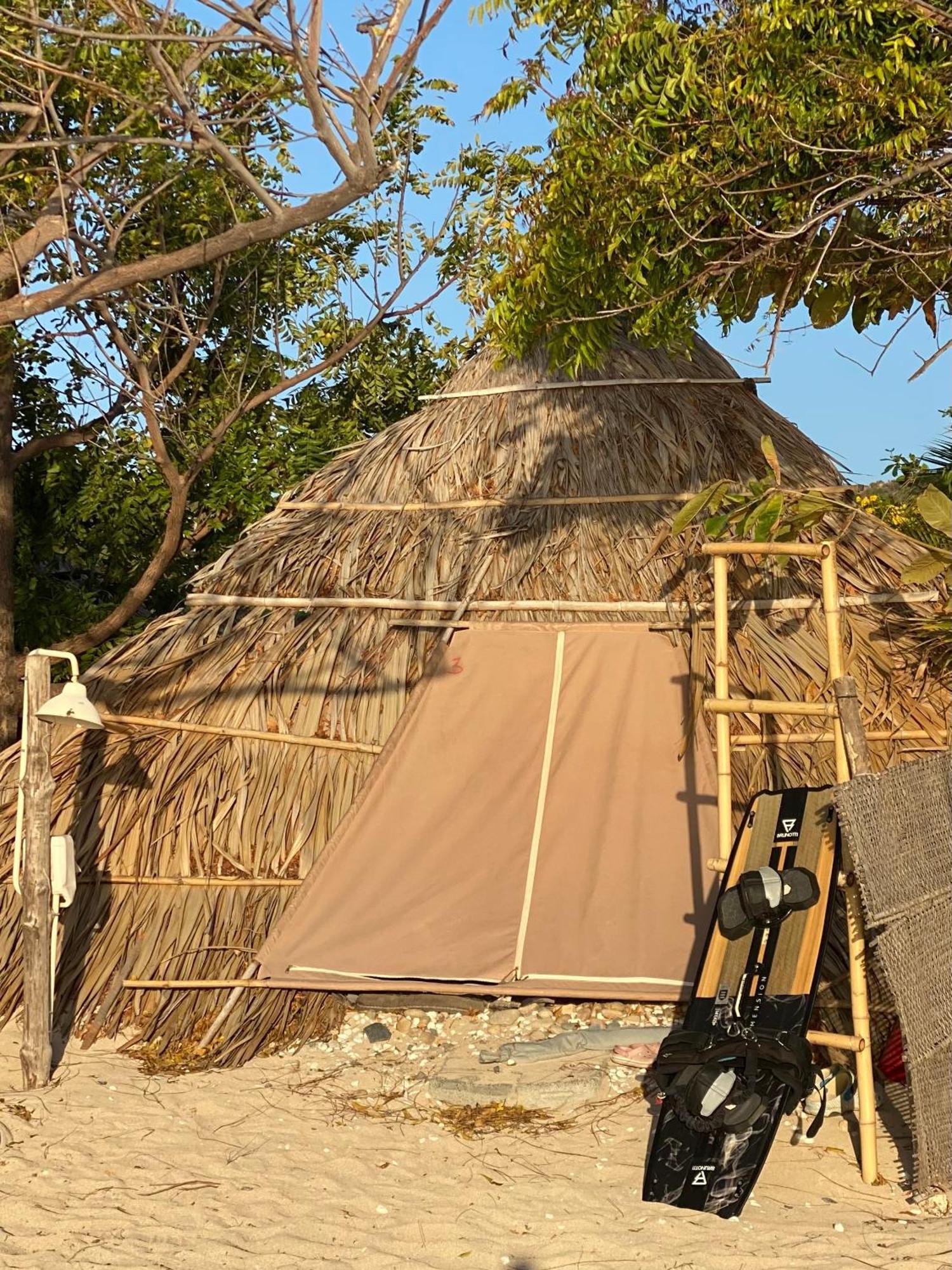 ホテル Vietnam Surf Camp Ap My Hai エクステリア 写真